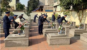 Hải đoàn 11 tri ân các anh hùng liệt sĩ nhân dịp Tết Nguyên đán Bính Ngọ