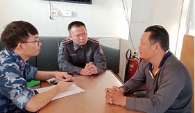 Bộ Tư lệnh Vùng Cảnh sát biển 4 bắt giữ tàu cá có dấu hiệu vi phạm IUU