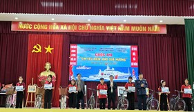Sôi nổi Cuộc thi “Em yêu biển, đảo quê hương” tại Nghệ An