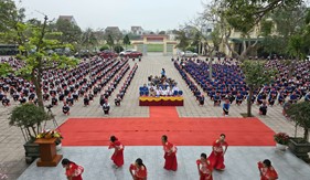 Hải đội 102 tuyên truyền biển, đảo cho hơn 1.000 giáo viên, học sinh