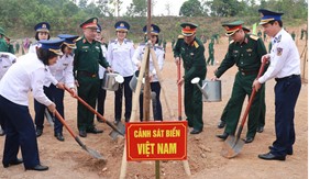 Phụ nữ Cảnh sát biển Việt Nam hưởng ứng các phong trào thi đua do Phụ nữ Quân đội phát động