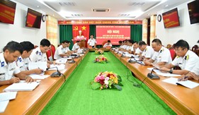 Tăng cường phối hợp hiệp đồng giữa Bộ Tư lệnh Vùng Cảnh sát biển 4 và Bộ Tư lệnh Vùng 5 Hải quân