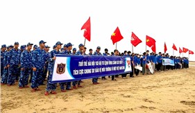 Hải đội 102 phối hợp tổ chức chuỗi hoạt động hướng tới kỷ niệm 51 năm Ngày giải phóng miền Nam