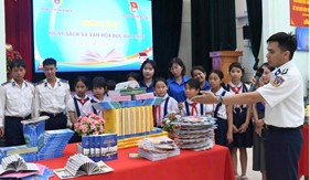 Đẩy mạnh văn hóa đọc, nâng cao bản lĩnh, tri thức cho cán bộ, chiến sĩ Cảnh sát biển