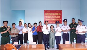 Hải đoàn 32 góp hơn 200 ngày công xóa nhà tạm, nhà dột nát tại tỉnh Khánh Hòa
