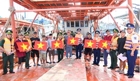 Bộ Tư lệnh Vùng Cảnh sát biển 3 tích cực tuyên truyền chống IUU