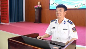 Bộ Tư lệnh Vùng Cảnh sát biển 3 tuyên truyền pháp luật trên địa bàn phường Thới An